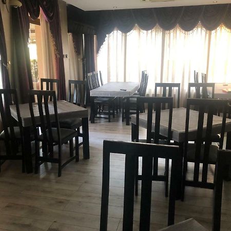 Hotel Condor Drobeta Turnu Severin Esterno foto